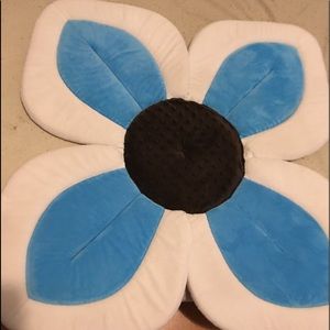 EUC blooming flower bath